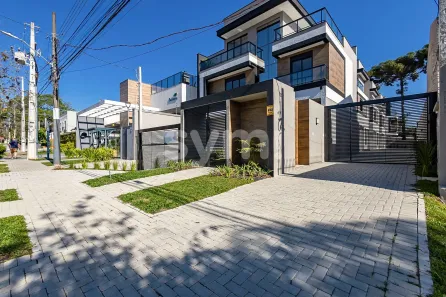 Casa de Condomínio com 3 Quartos à venda, 222m² no Juvevê, Curitiba