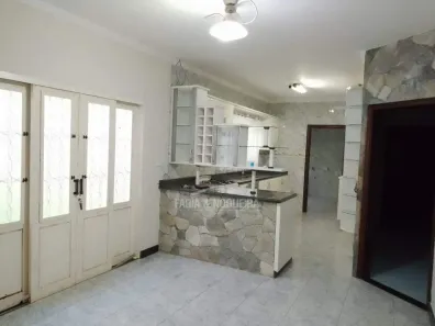 Casa com 4 Quartos à venda, 200m² no Jardim América, Rio Claro