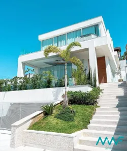 Casa de Condomínio com 3 Quartos para alugar, 700m² no Alphaville, Santana de Parnaíba