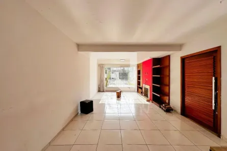 Casa com 3 Quartos à venda, 198m² no Campo Belo, São Paulo