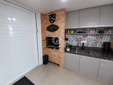 Sobrado com 2 Quartos à venda, 106m² no Marapé, Santos