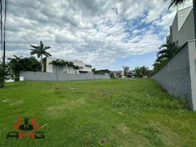 Lote/Terreno à venda, 743m² no Riviera, Bertioga