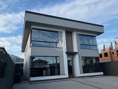 Apartamento com 2 Quartos à venda, 63m² no Nova Palhoça, Palhoça