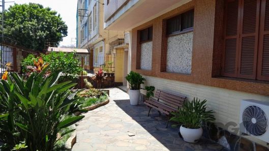 Apartamento com 2 Quartos à venda, 76m² no Azenha, Porto Alegre