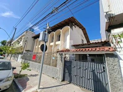 Casa com 4 Quartos à venda, 264m² no Centro de Vila Velha, Vila Velha
