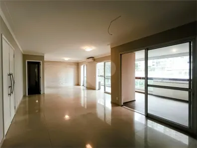 Apartamento com 3 Quartos para alugar, 163m² no Vila Andrade, São Paulo