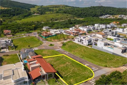 Lote/Terreno à venda, 686m² no Santa Isabel, Louveira