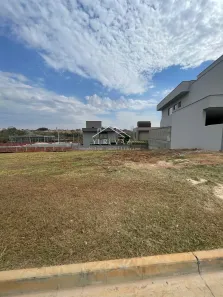 Lote/Terreno à venda, 470m² no Jardins França, Goiânia