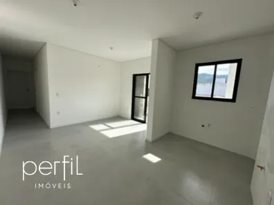 Apartamento com 2 Quartos à venda, 61m² no Iririú, Joinville
