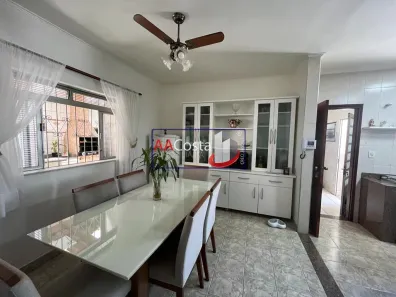 Casa com 3 Quartos à venda, 208m² no Vila Scarabucci, Franca