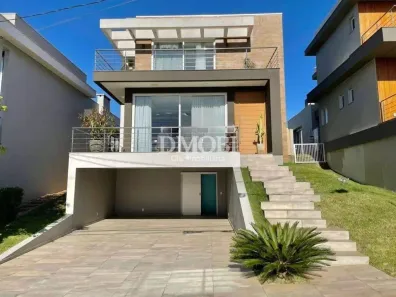 Casa com 3 Quartos à venda, 300m² no São Vicente, Gravataí