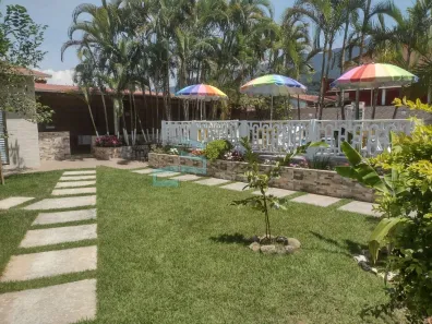 Imóvel Comercial com 8 Quartos à venda, 502m² no Massaguaçu, Caraguatatuba