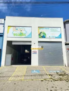 Galpão/Depósito/Armazém para alugar, 270m² no Vista Alegre, Taubaté