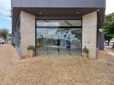 Ponto Comercial para alugar, 174m² no Vila Cristóvam, Limeira