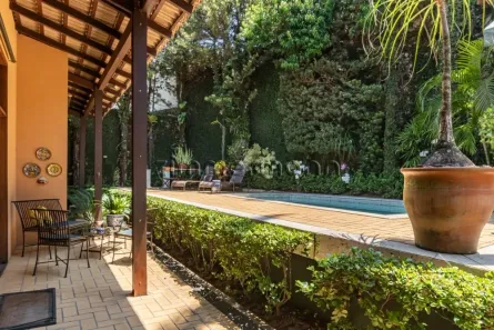 Sobrado com 3 Quartos à venda, 361m² no Jardim Guedala, São Paulo