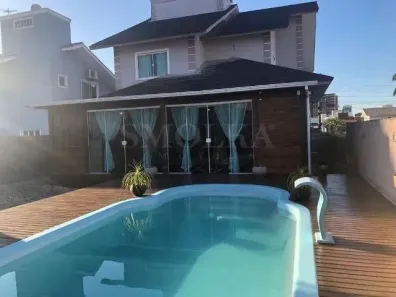 Casa com 4 Quartos à venda, 245m² no Pedra Branca, Palhoça