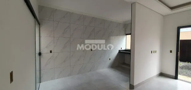 Casa com 3 Quartos à venda, 81m² no Jardim Brasília, Uberlândia