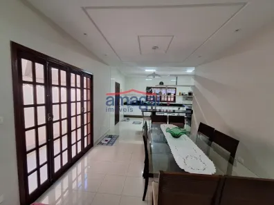 Casa com 2 Quartos à venda, 170m² no Loteamento Villa Branca, Jacareí
