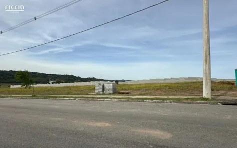 Lote/Terreno à venda, 917m² no Condomínio Recanto da Baronesa, São José dos Campos
