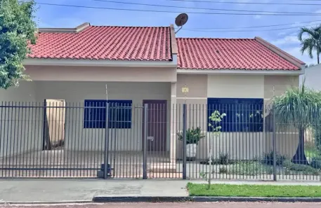 Casa com 3 Quartos à venda, 97m² no Jardim Itália, Maringá