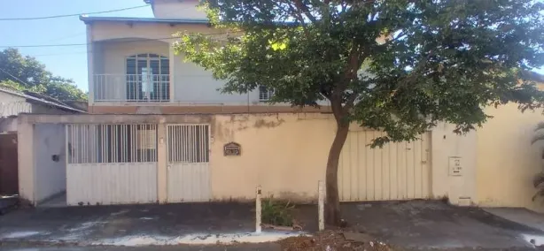 Sobrado com 8 Quartos à venda, 371m² no Setor Campinas, Goiânia