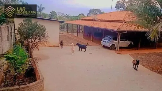 Fazenda/Sítio com 3 Quartos à venda, 200m² no Centro, Botucatu