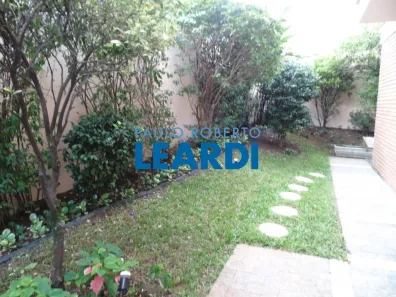 Casa com 2 Quartos à venda, 288m² no Pacaembu, São Paulo