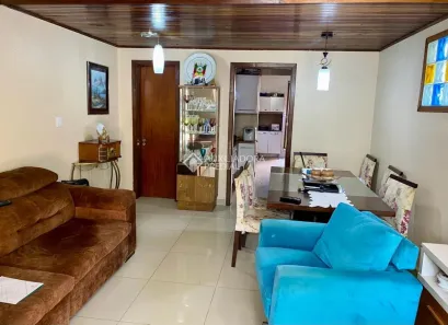 Sobrado com 3 Quartos à venda, 82m² no Morro Santana, Porto Alegre
