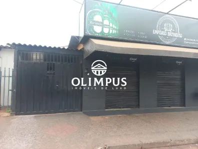 Imóvel Comercial com 3 Quartos à venda, 230m² no Tocantins, Uberlândia