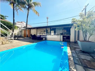 Casa com 4 Quartos à venda, 363m² no Santa Cruz Industrial, Contagem