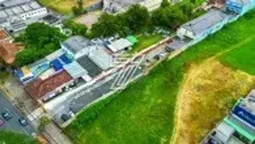 Lote/Terreno à venda, 825m² no Novo Mundo, Curitiba