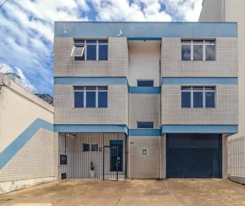 com 8 Quartos à venda, 717m² no São Geraldo, Porto Alegre