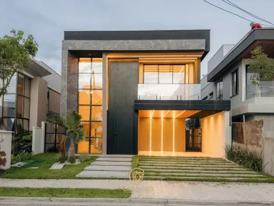 Casa de Condomínio com 4 Quartos à venda, 260m² no Cidade Alpha, Eusébio