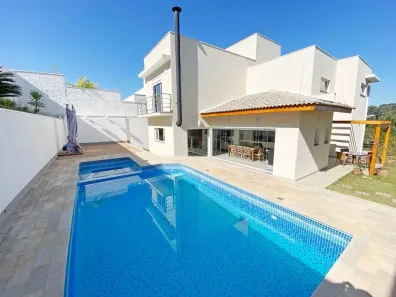 Casa de Condomínio com 3 Quartos à venda, 228m² no Pitas, Cotia
