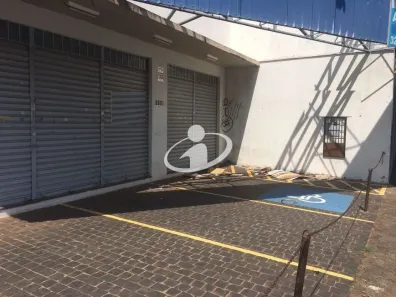 Sala Comercial para alugar, 500m² no Nossa Senhora Aparecida, Uberlândia