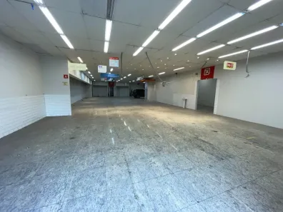 Galpão/Depósito/Armazém para alugar, 390m² no Bela Vista, São Paulo