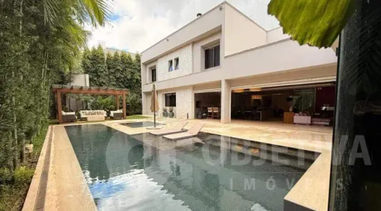 Casa de Condomínio com 5 Quartos à venda, 700m² no Morada da Colina, Uberlândia