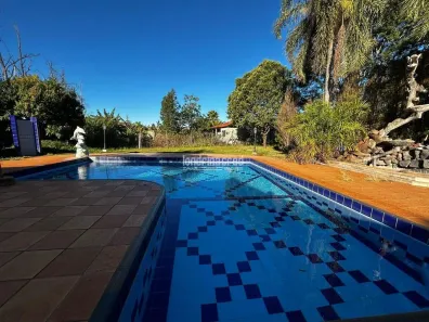 com 3 Quartos à venda, 5000m² no Jardim Morumbi, Londrina