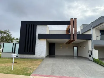 Casa de Condomínio com 3 Quartos à venda, 154m² no Parqville Pinheiros, Aparecida de Goiânia