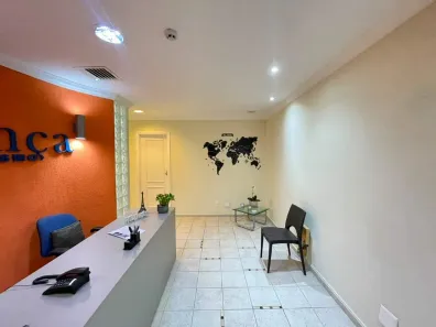 Sala Comercial à venda, 64m² no Gonzaga, Santos