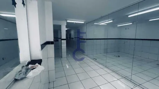 Prédio Comercial para alugar, 2590m² no Praça da Bandeira, Rio de Janeiro