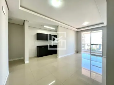 Apartamento com 2 Quartos à venda, 71m² no Barreiros, São José