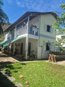 Sobrado com 3 Quartos para alugar, 150m² no Praia da Ribeira (Cunhambebe), Angra dos Reis