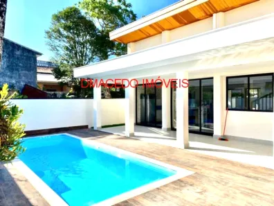 Casa com 5 Quartos à venda, 242m² no Lagoinha, Ubatuba