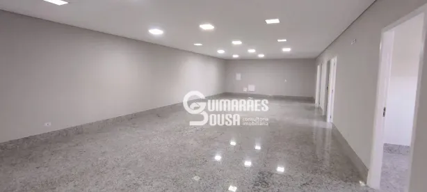 Prédio Comercial para alugar, 1000m² no Vila Vianelo, Jundiaí