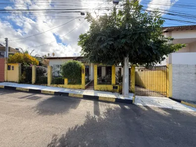 Casa com 5 Quartos à venda, 300m² no Jardim Placaford, Salvador