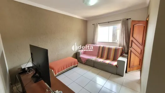 Casa de Condomínio com 3 Quartos à venda, 190m² no Minas Gerais, Uberlândia