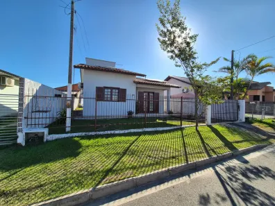 Casa com 3 Quartos à venda, 102m² no Quarta Linha, Criciúma