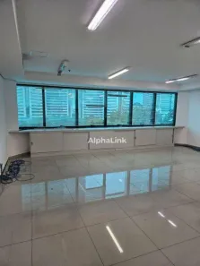 Sala Comercial para alugar, 77m² no Alphaville Industrial, Barueri