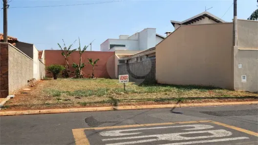 Lote/Terreno à venda, 308m² no Jardim dos Flamboyants, Araraquara